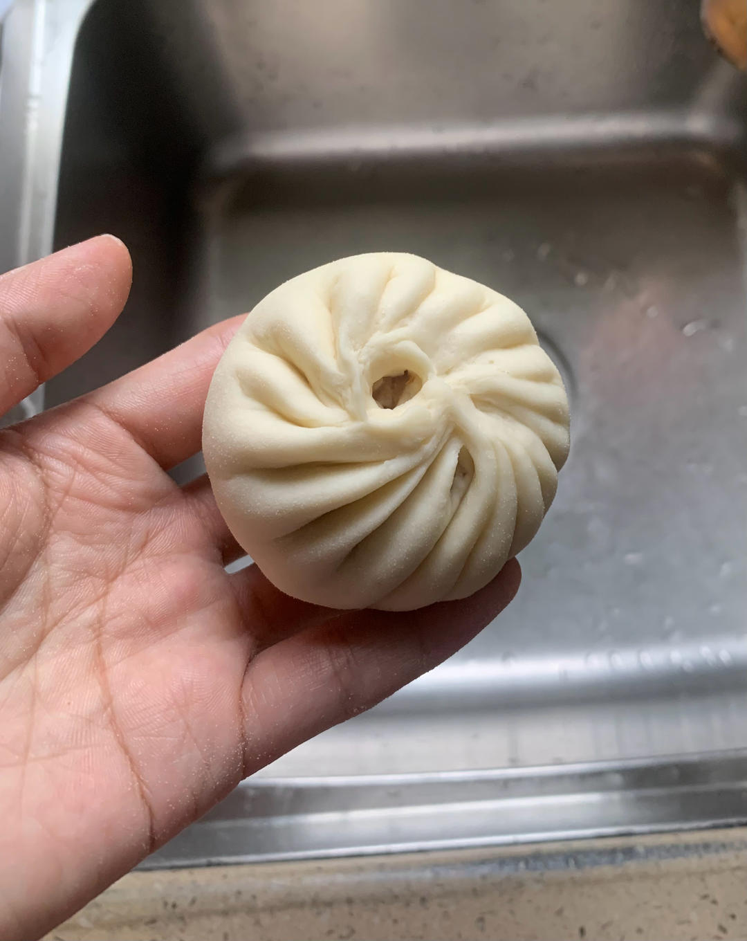 蒸烤箱做的波兰种包子超级软，放凉了也不硬！