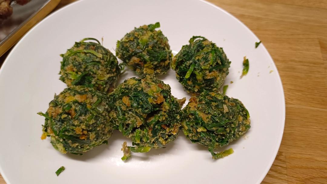 荠荠菜团子
