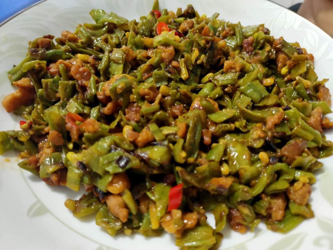 肉沫豆角下饭菜