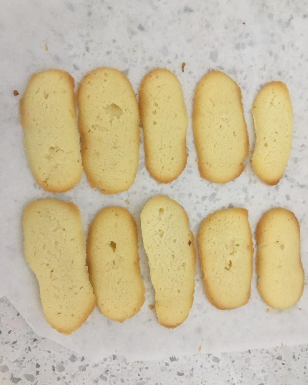 蛋白薄脆饼