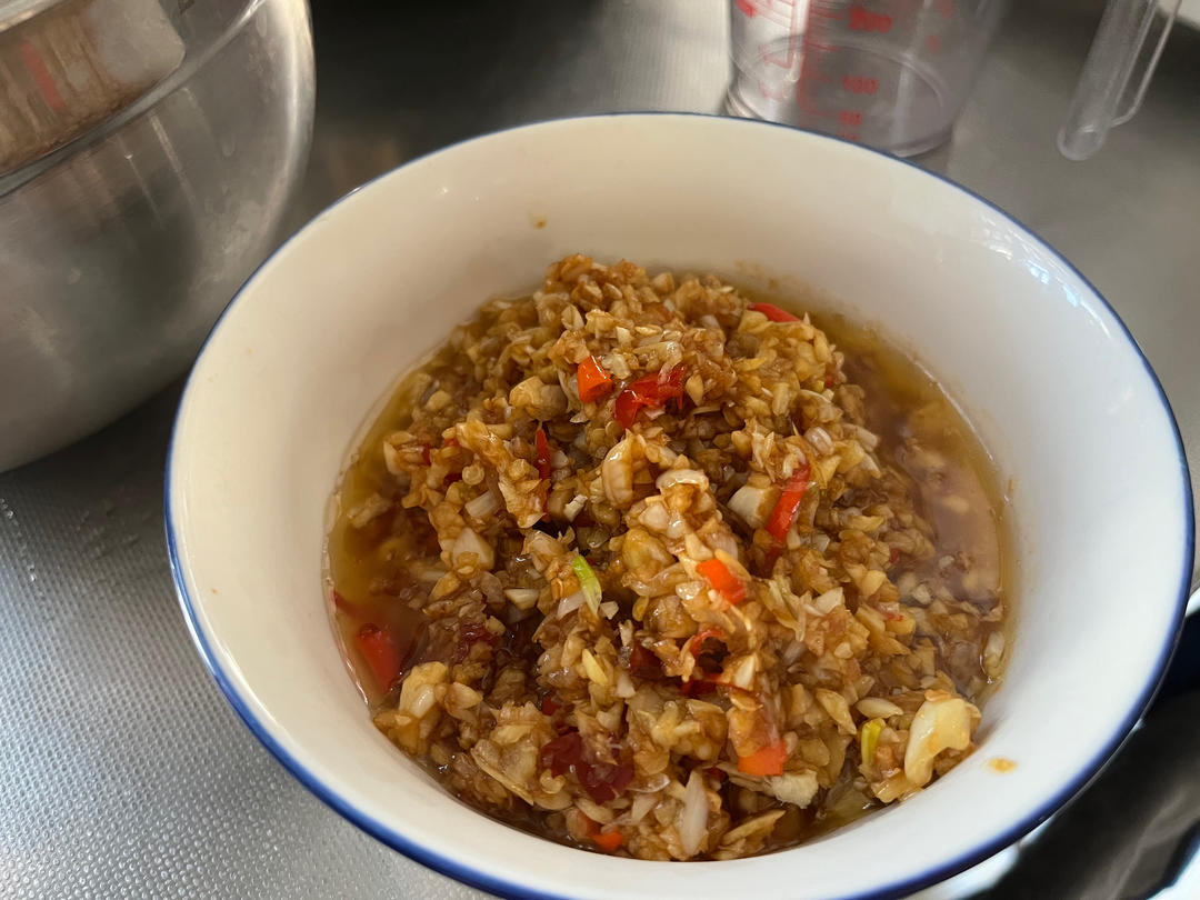 【蒜蓉辣椒酱】比烧烤店还好吃的自制辣酱