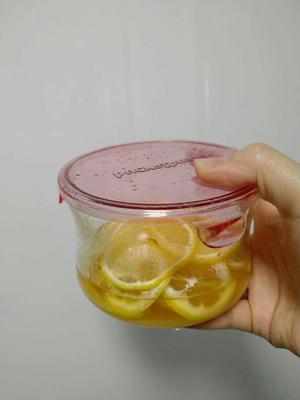 蜂蜜渍柠檬的做法 步骤5