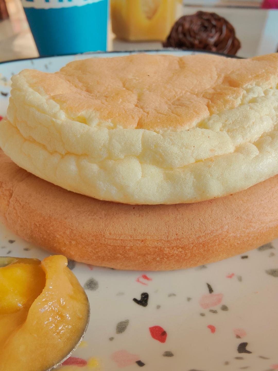 10分钟搞定网红舒芙蕾松饼🥞超松软『步骤详细附视频』『平底锅美食』