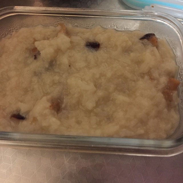 生滚香菇鸡肉粥