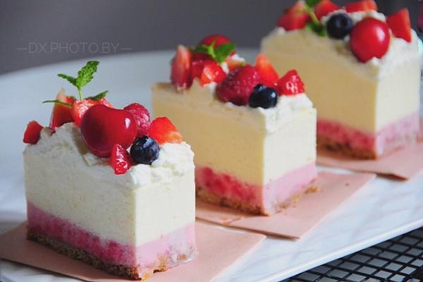 草莓冻芝士蛋糕（视频菜谱）