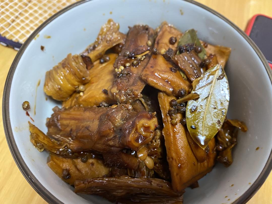 周黑鸭味～～～鸭翅 鸭爪