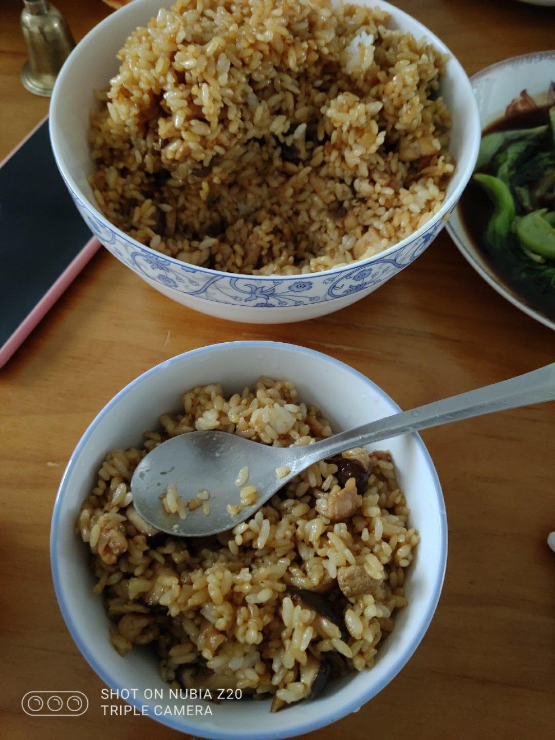 香菇鸡肉饭