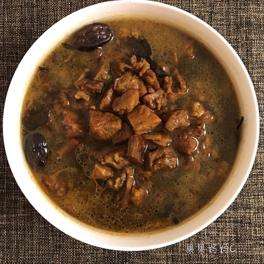 牛肉刀削面