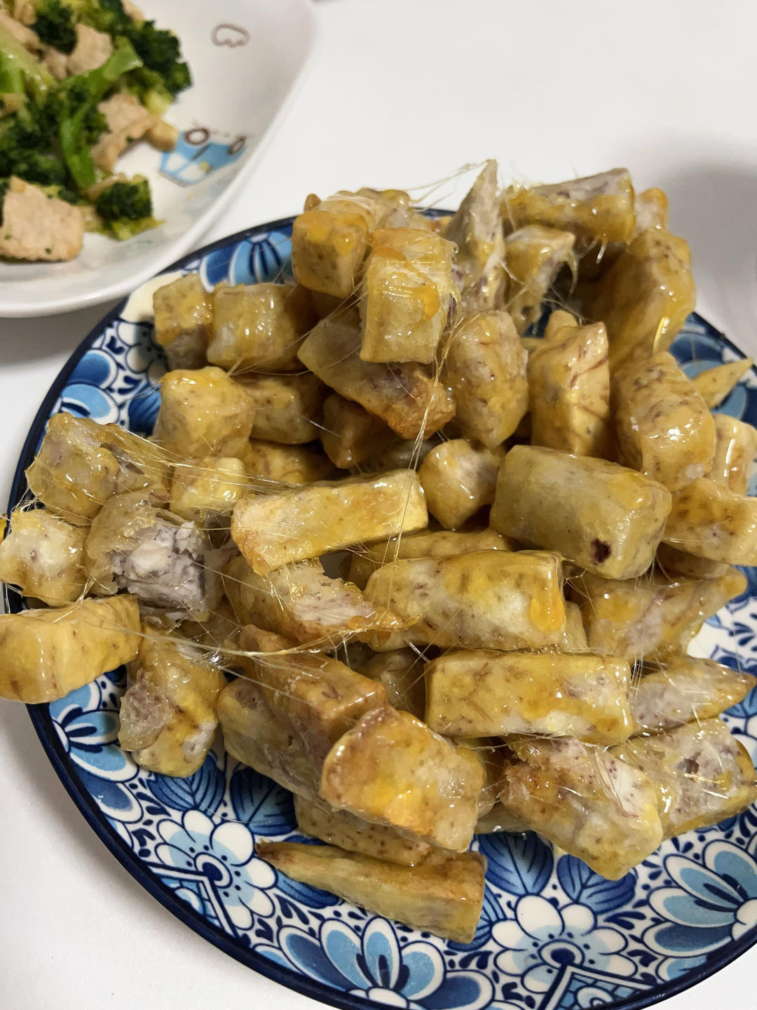 拔丝荔浦芋头（附炒糖视频）