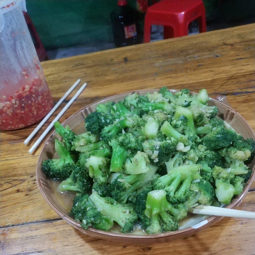 蚝油蒜蓉西兰花