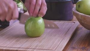 苹果果胶的做法 步骤2