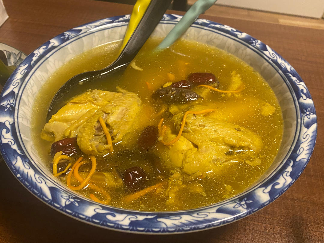 鲜美无敌：清炖鸡汤🐔