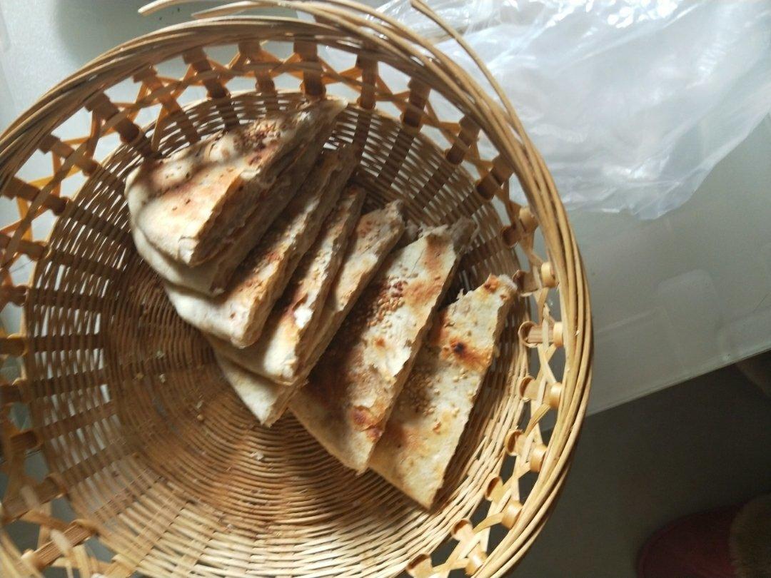椒盐发面饼 Sesame Pancake
