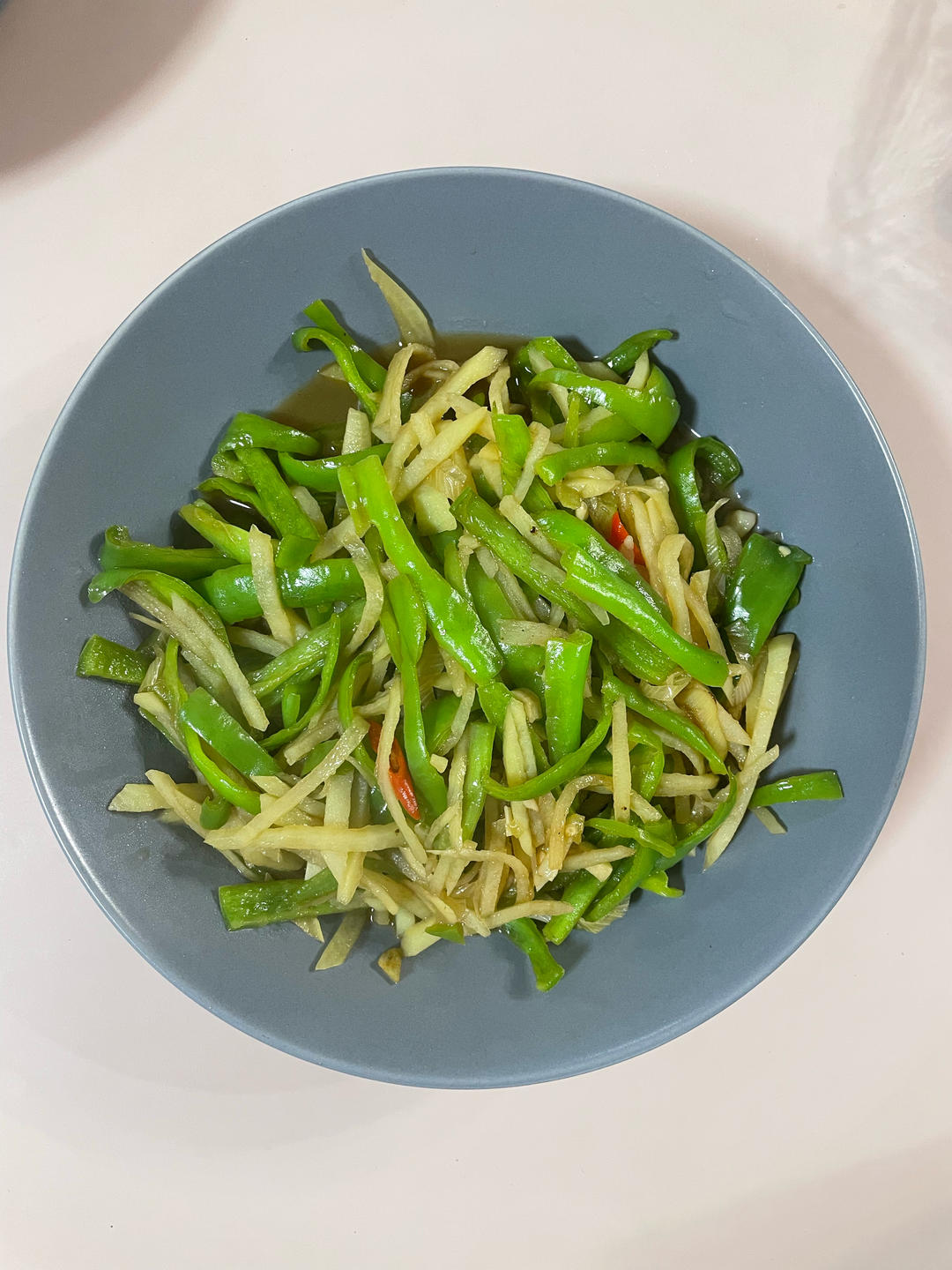 酸辣土豆丝的家常做法 超级下饭