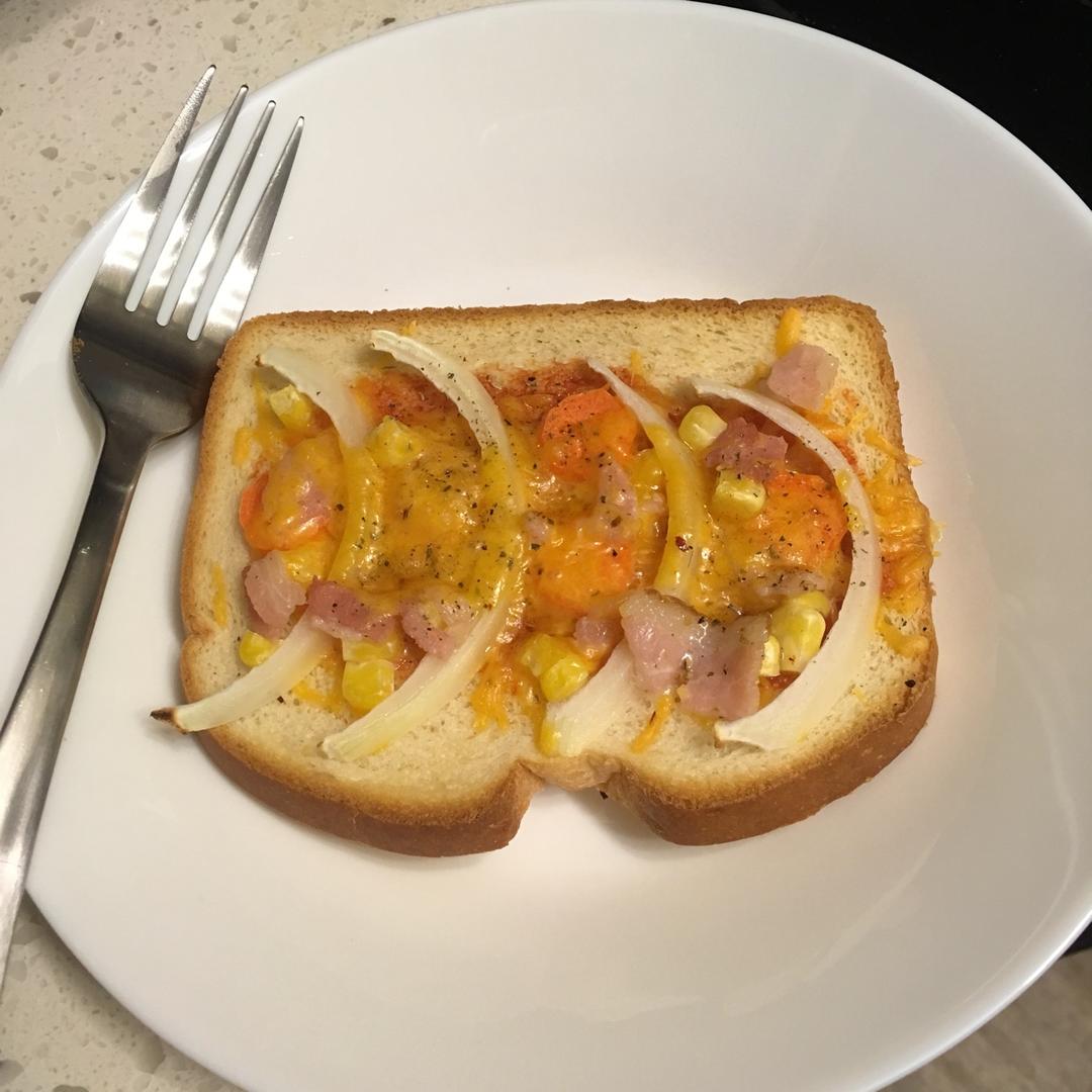 吐司培根小批萨