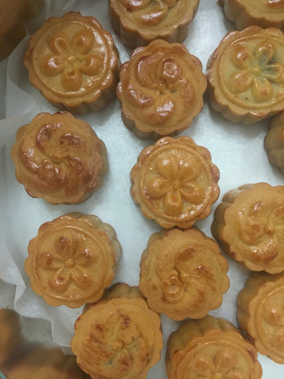 广式月饼——蛋黄莲蓉月饼