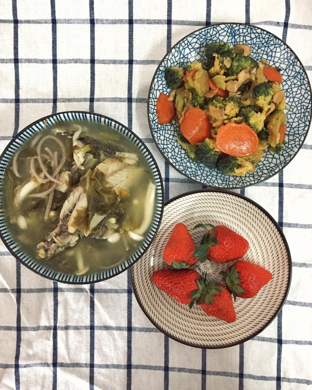上班狗的自制工作餐