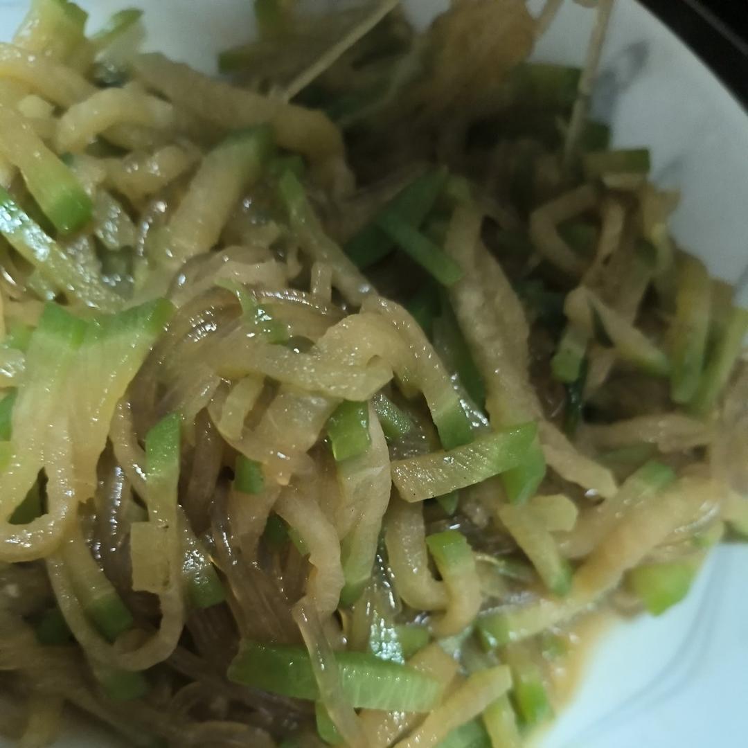 萝卜丝炒粉条