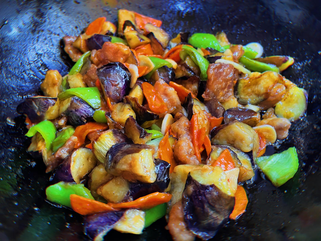 溜肉段烧茄子（东北硬菜呀哈哈）