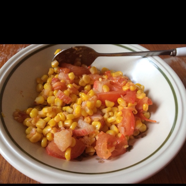 素菜也香甜玉米番茄丁