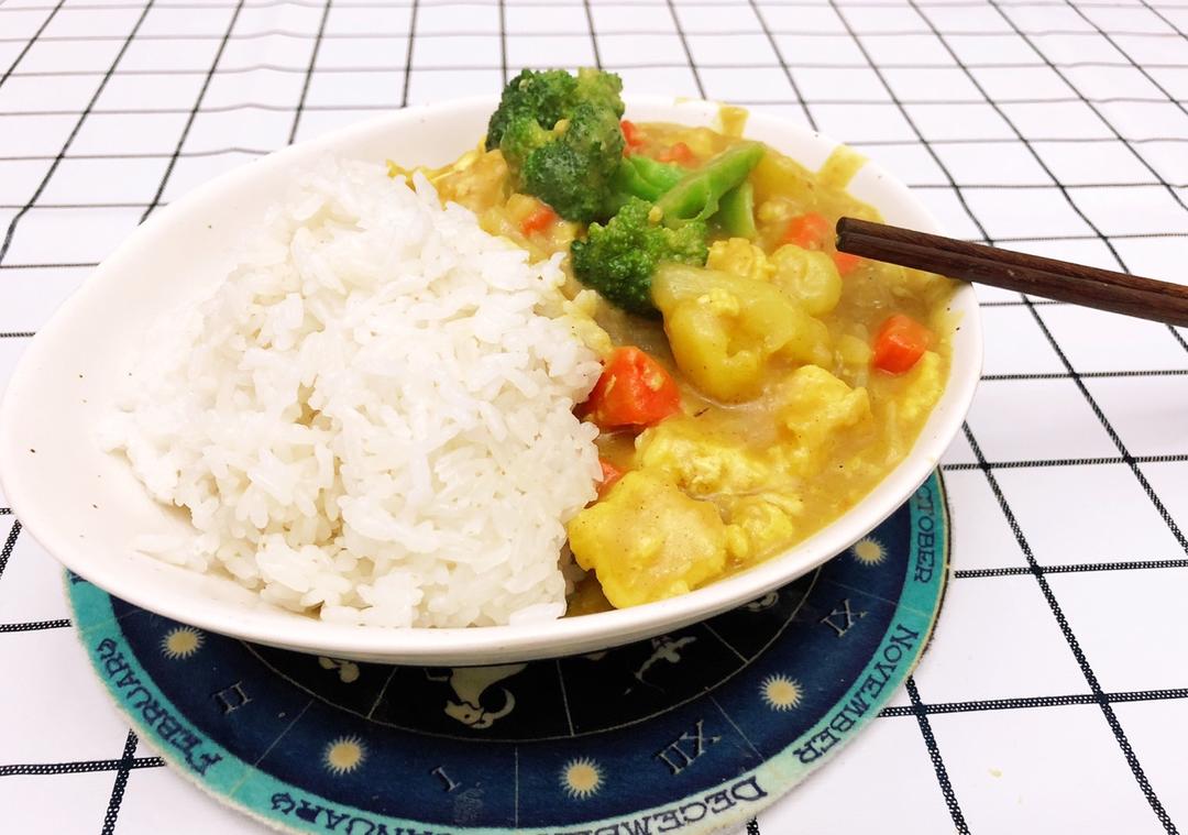 椰浆咖喱鸡肉饭