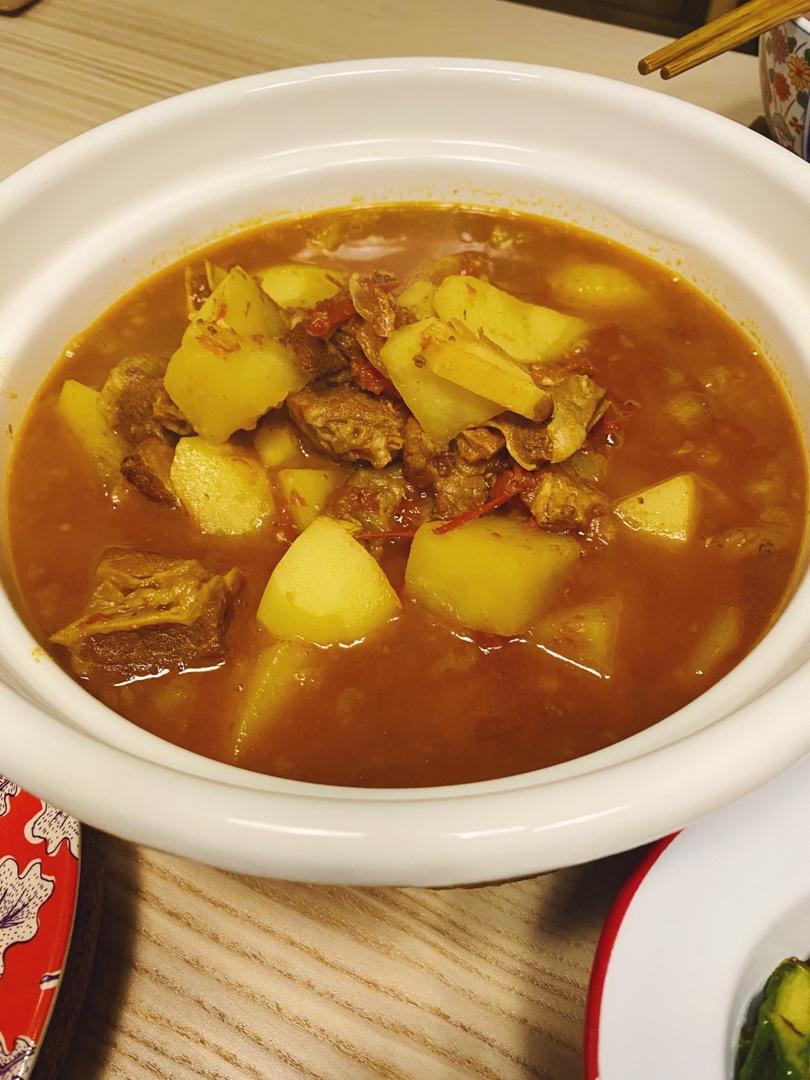 番茄土豆炖牛腩