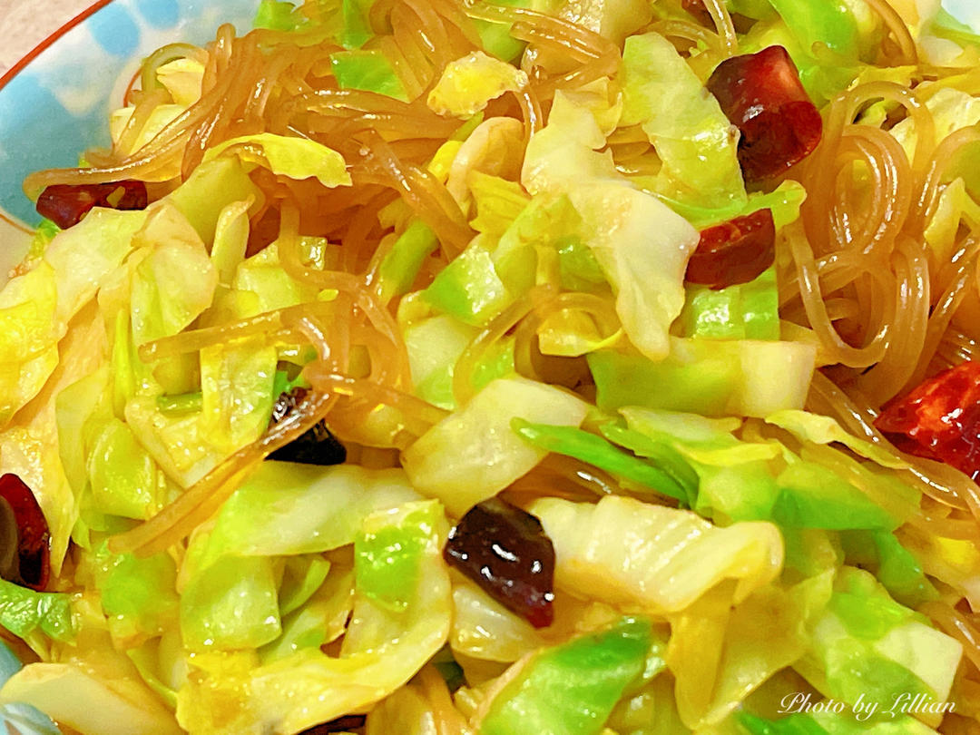 【包菜炒粉条】
