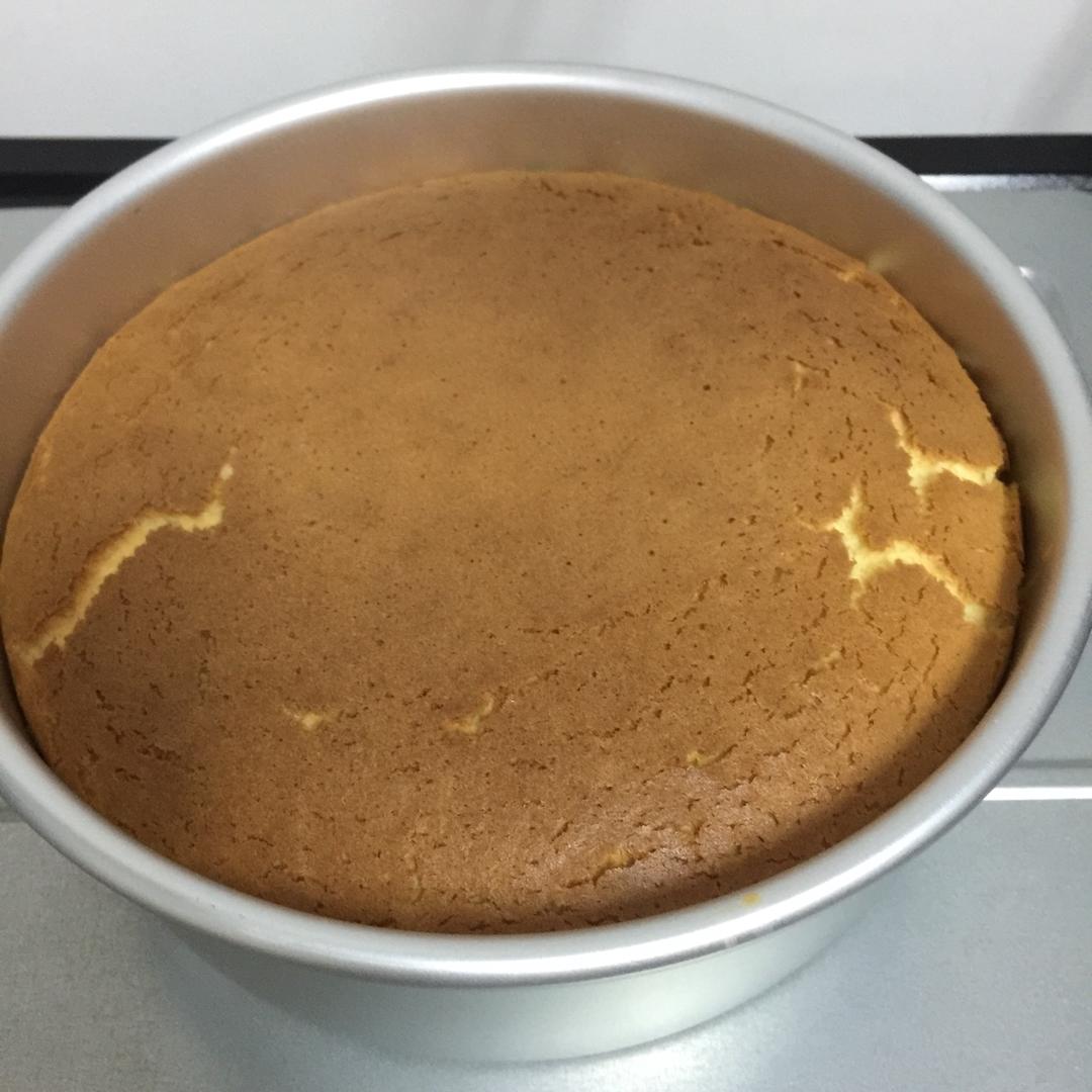 烤箱做蛋糕（戚风蛋糕的做法）