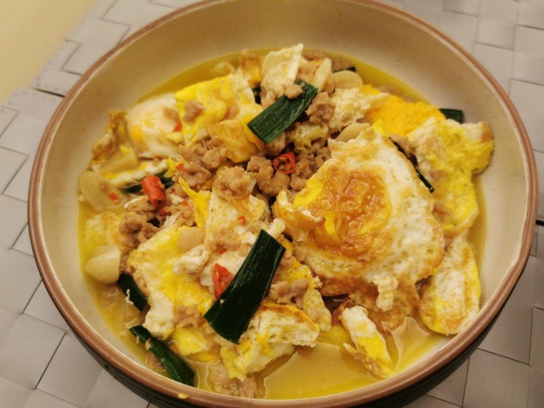 青椒香焖荷包蛋