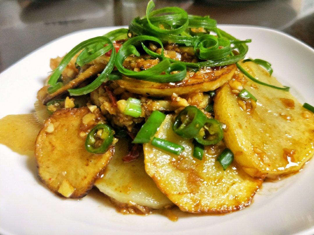 干锅土豆片