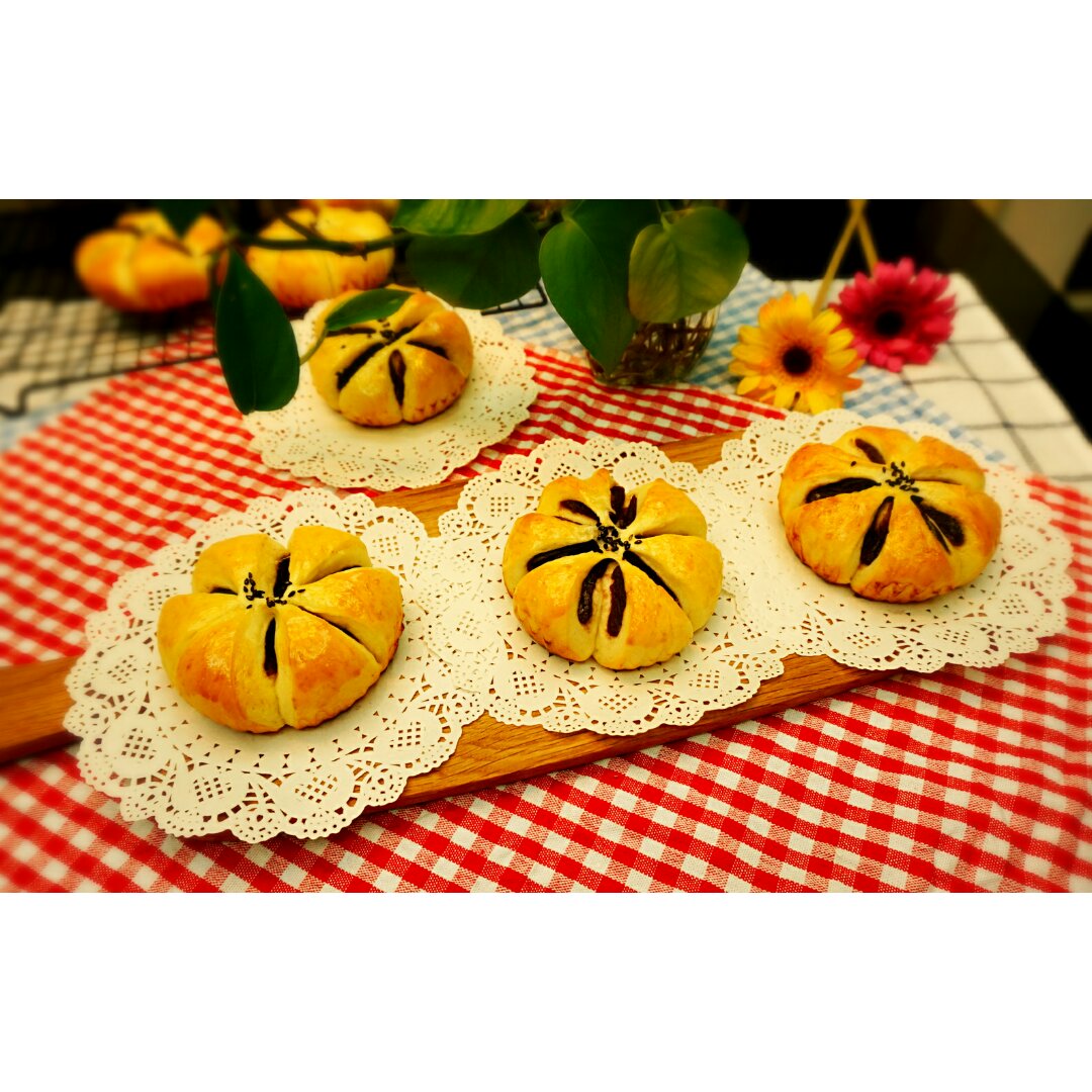 花式豆沙餐包