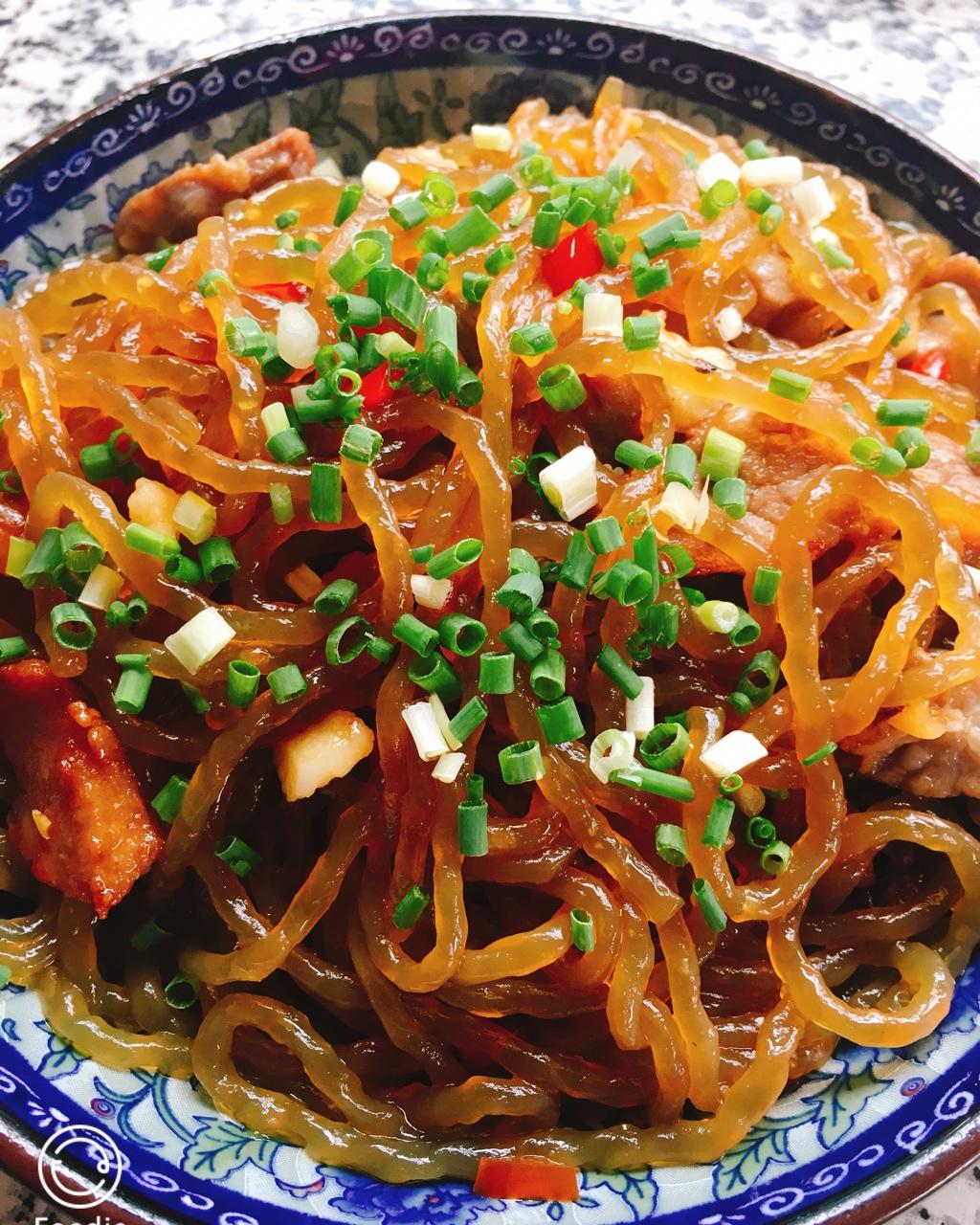 肉末炒红薯粉