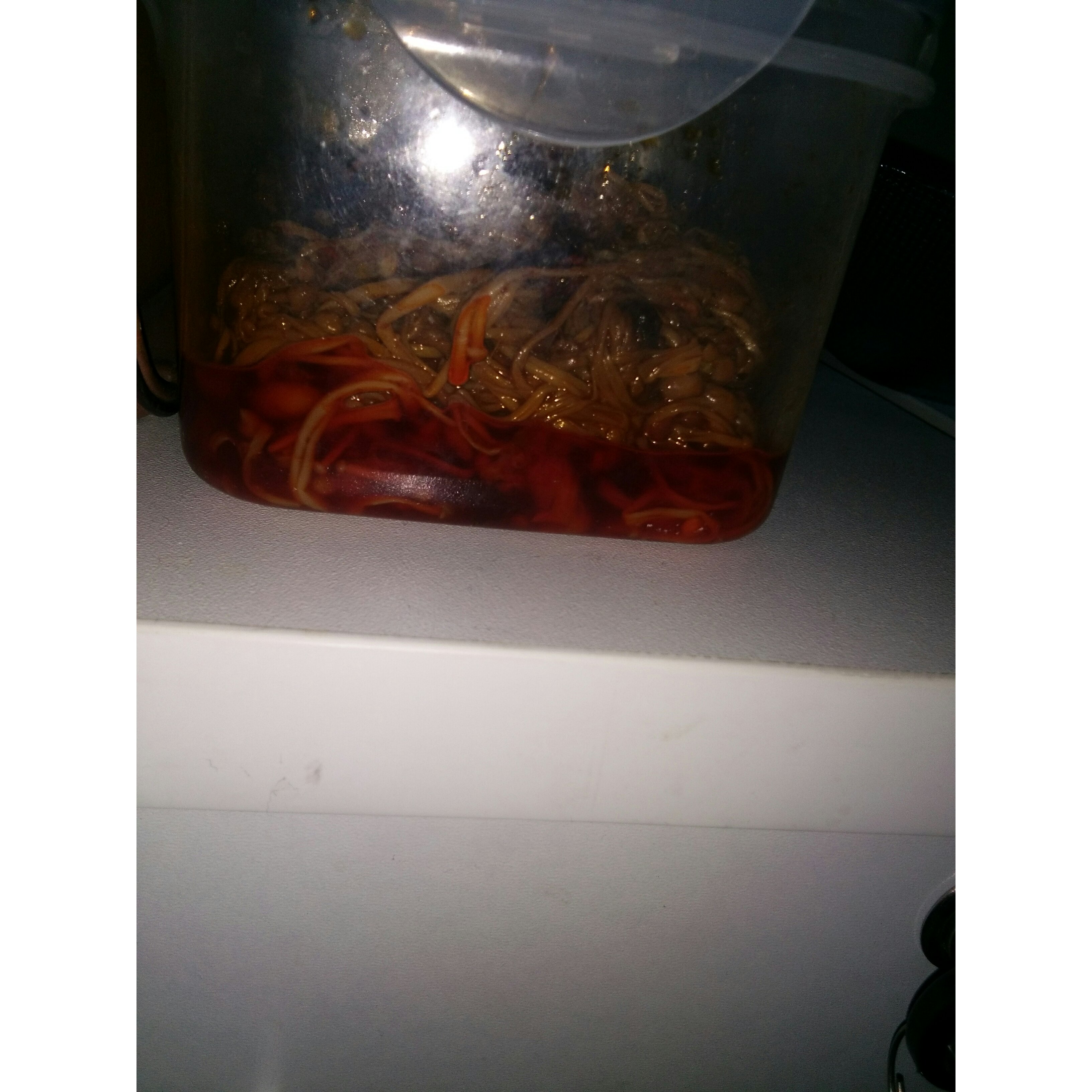 红油金针菇