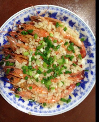 蒜蓉粉丝蒸大虾