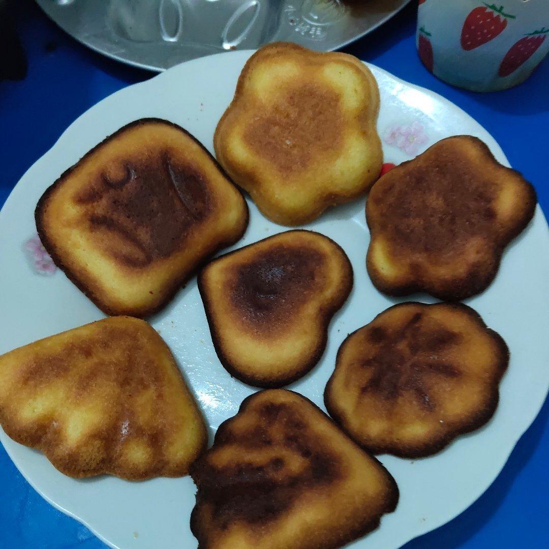 中筋面粉脆皮蛋糕