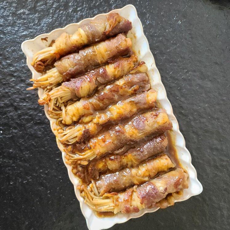 vanepan做的肥牛金针菇卷