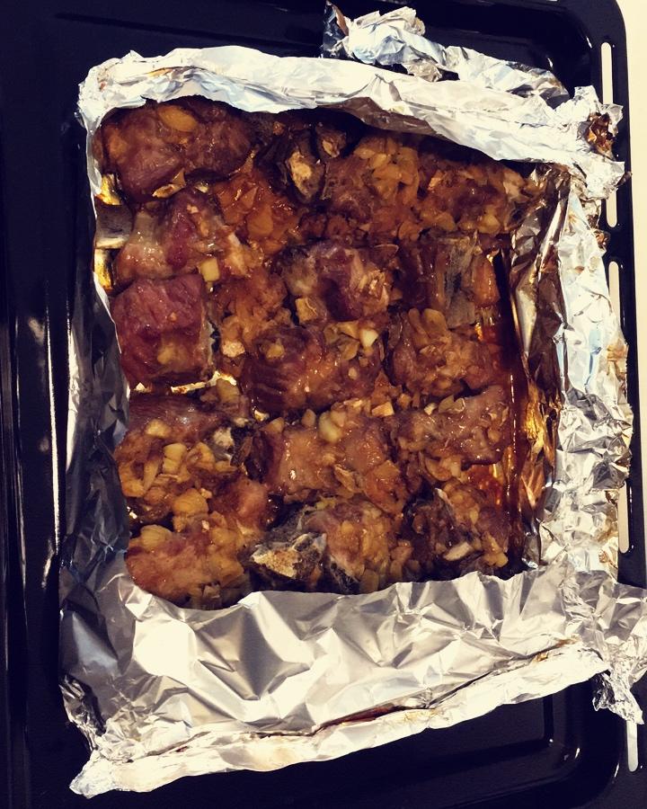 香到骨头里的蒜香排骨（烤箱）