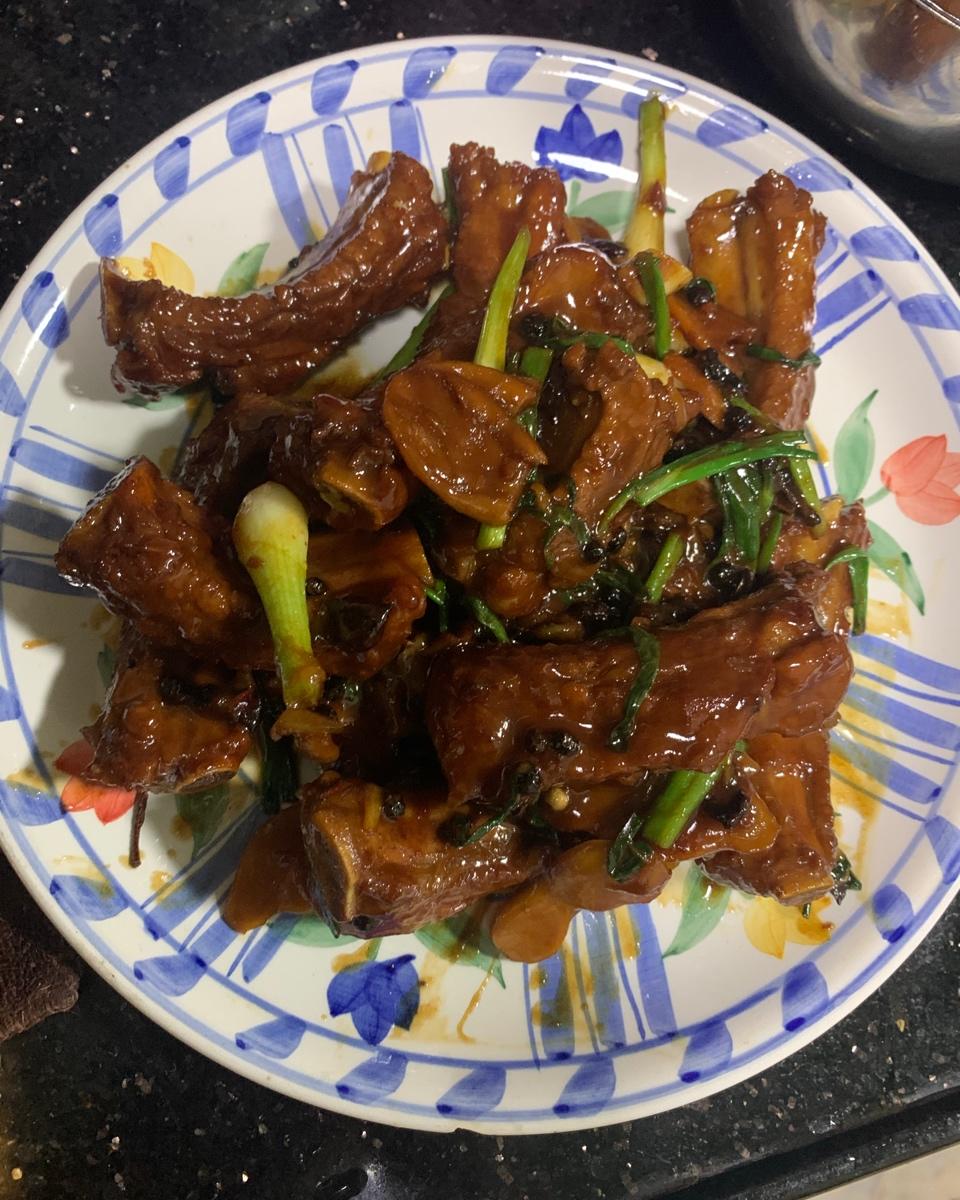 红烧排骨