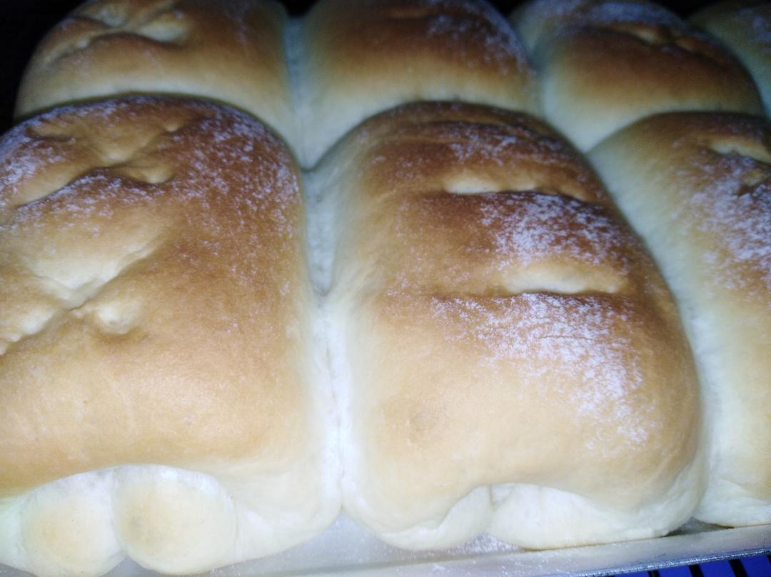 软到不知所措的牛奶卷