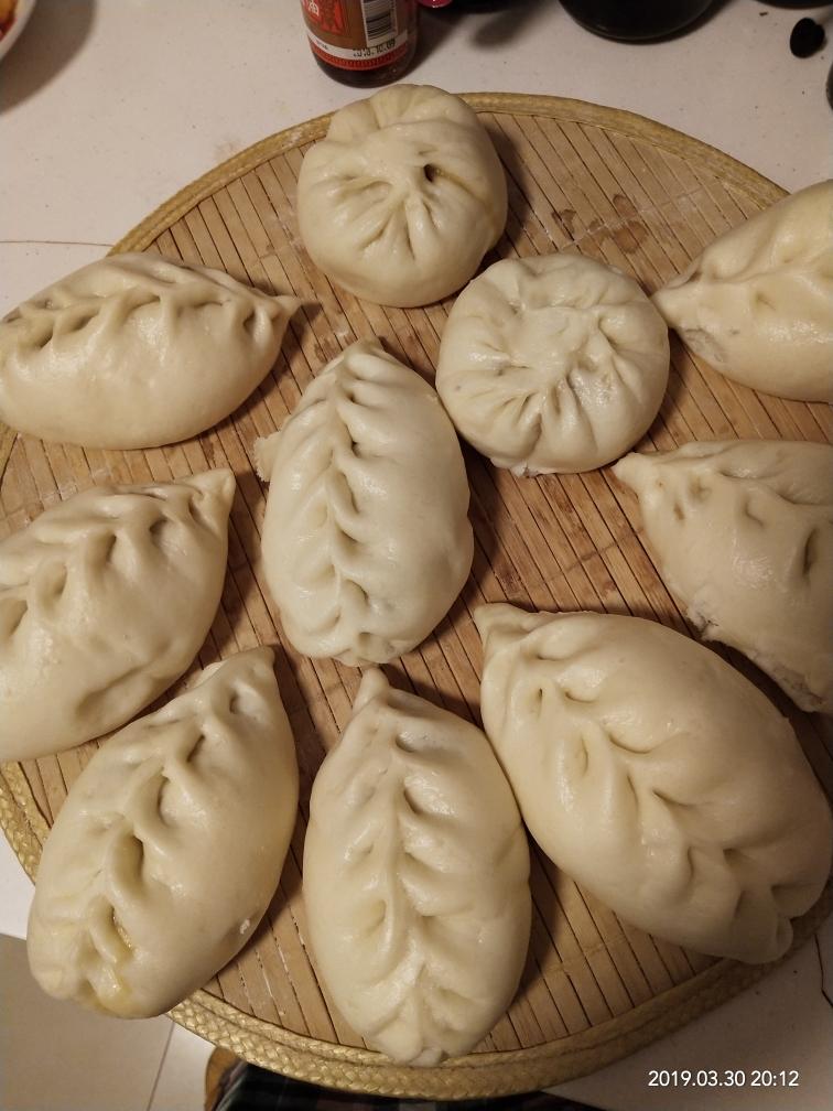山蚂蚱菜馅大包子的做法