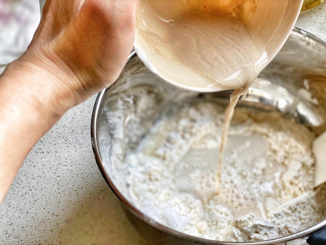 纯奶手撕吐司的做法 步骤1