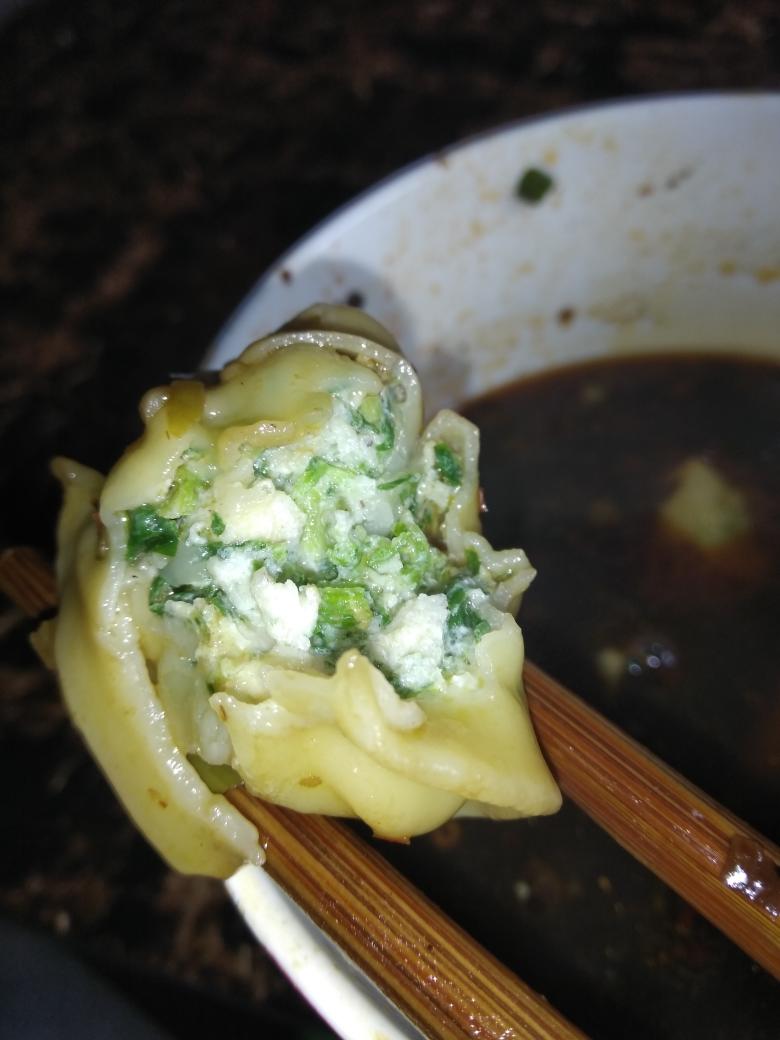 低脂美味的芹菜鸡肉饺