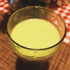 【vegan纯素】香蕉牛油果椰奶昔的做法 步骤3