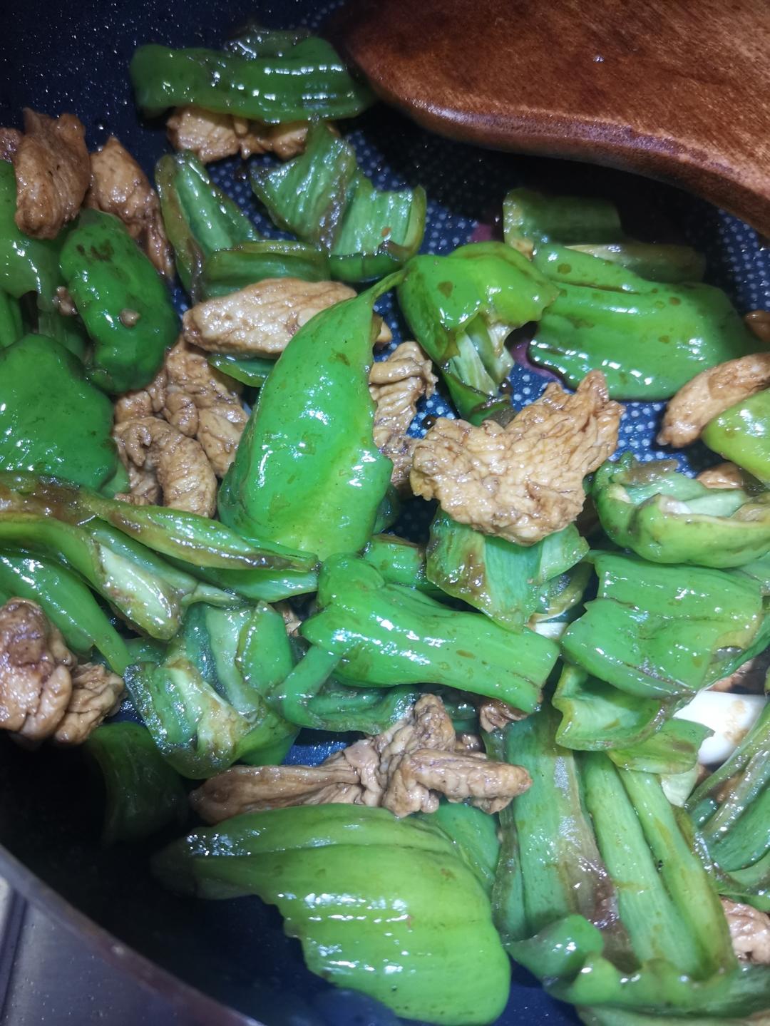 超下饭 ！小炒肉（辣椒炒肉）
