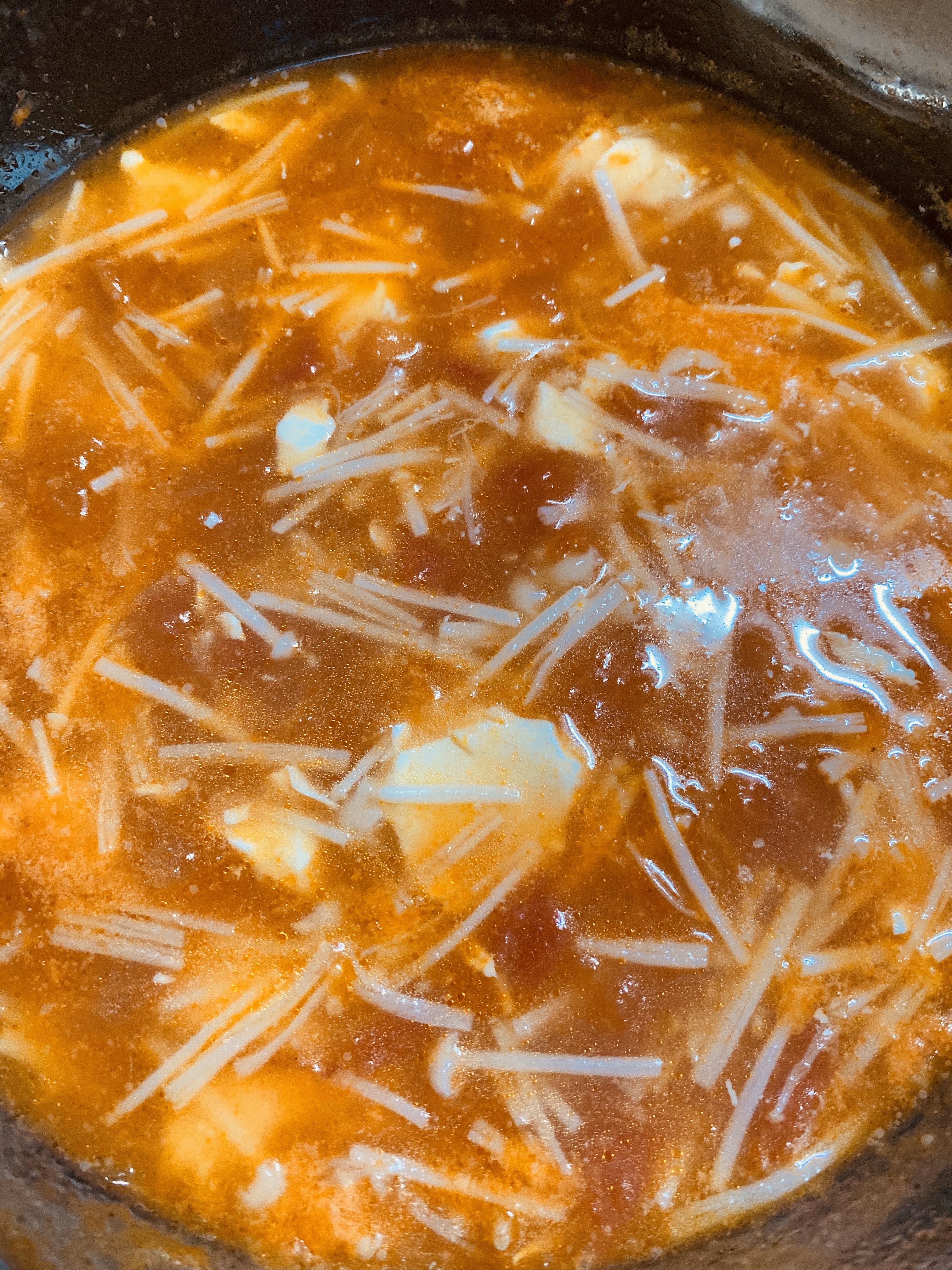 超级懒人食谱——西红柿 金针菇 豆腐的做法