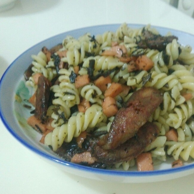 可能是最好吃系列--橄榄菜培根意面