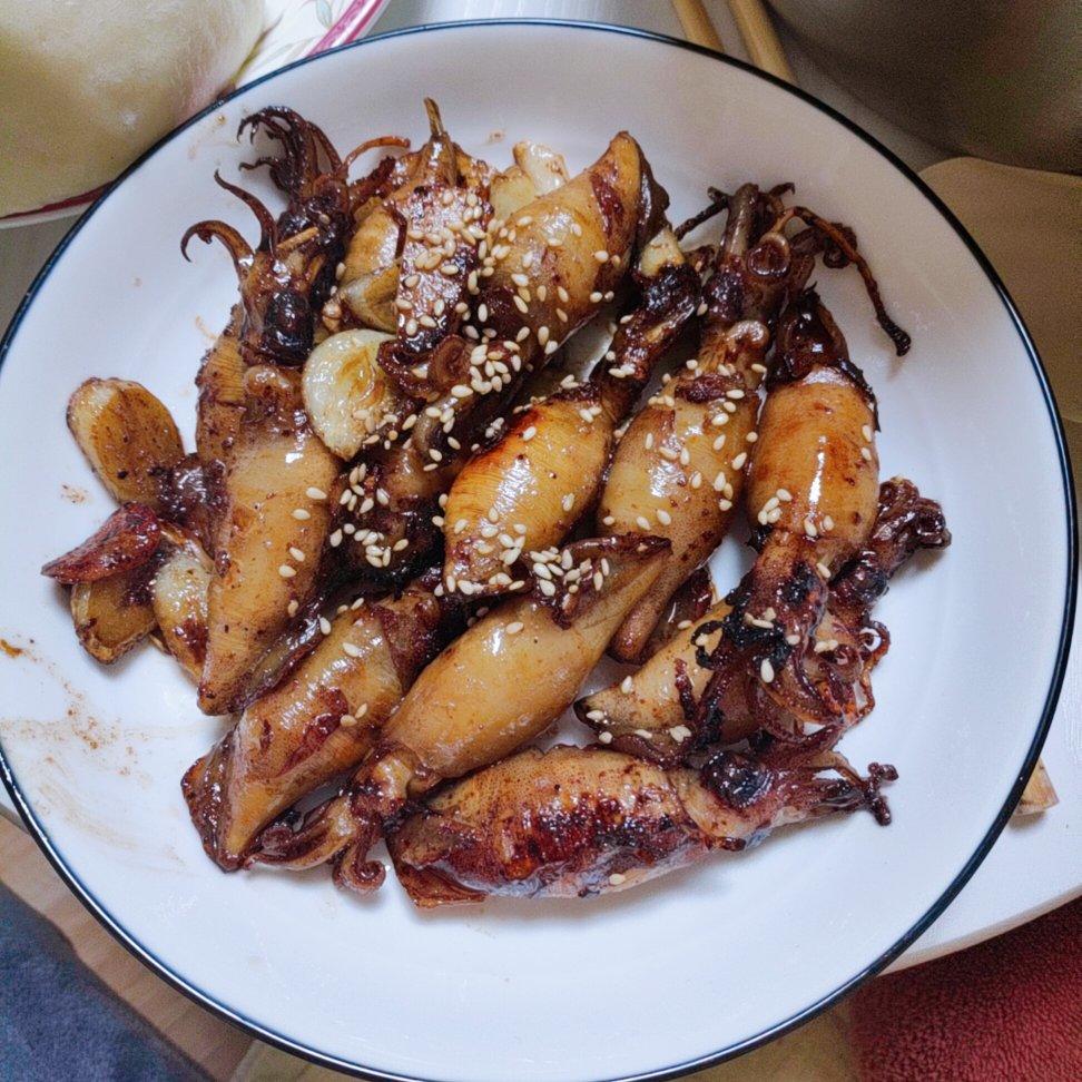 蒜烧籽乌（笔管鱼）