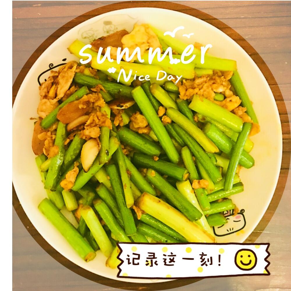 蒜薹炒鸡蛋