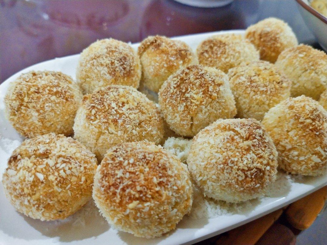 蛋白椰丝球（消耗做冰淇淋多出来蛋白）