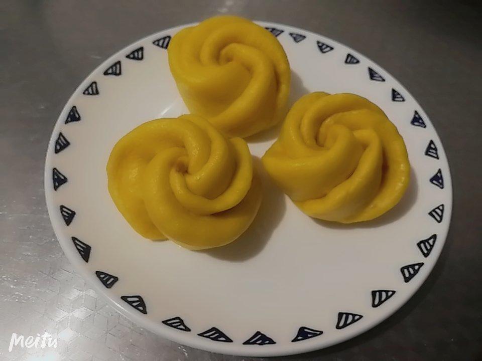 南瓜玫瑰花馒头
